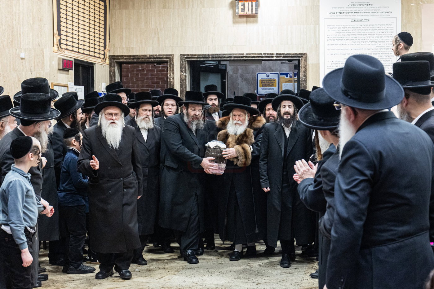 האדמו"ר מבאבוב במים שלנו