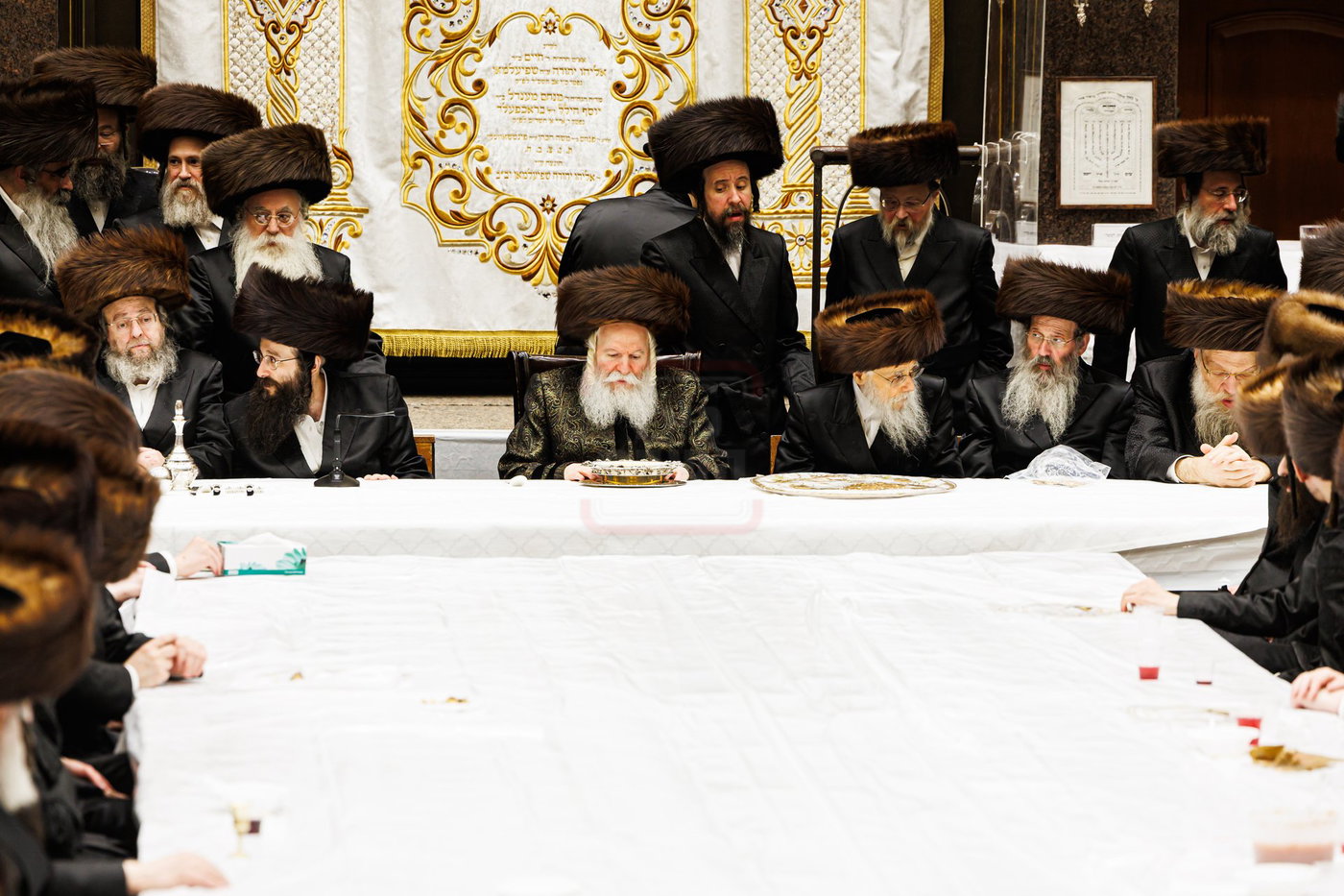 האדמו"ר מבאבוב בטיש חוה"מ פסח