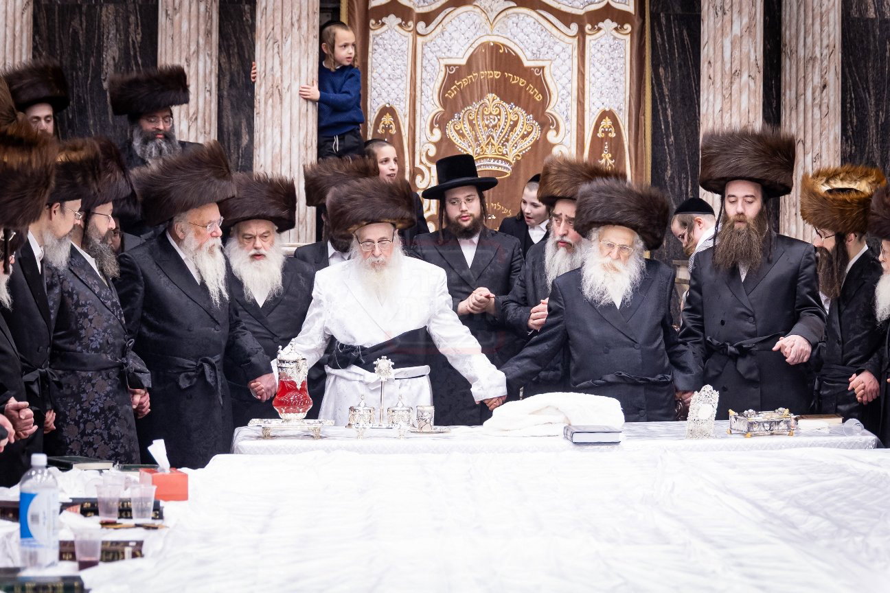 חג הפסח בחצה"ק צאנז קלויזנבורג