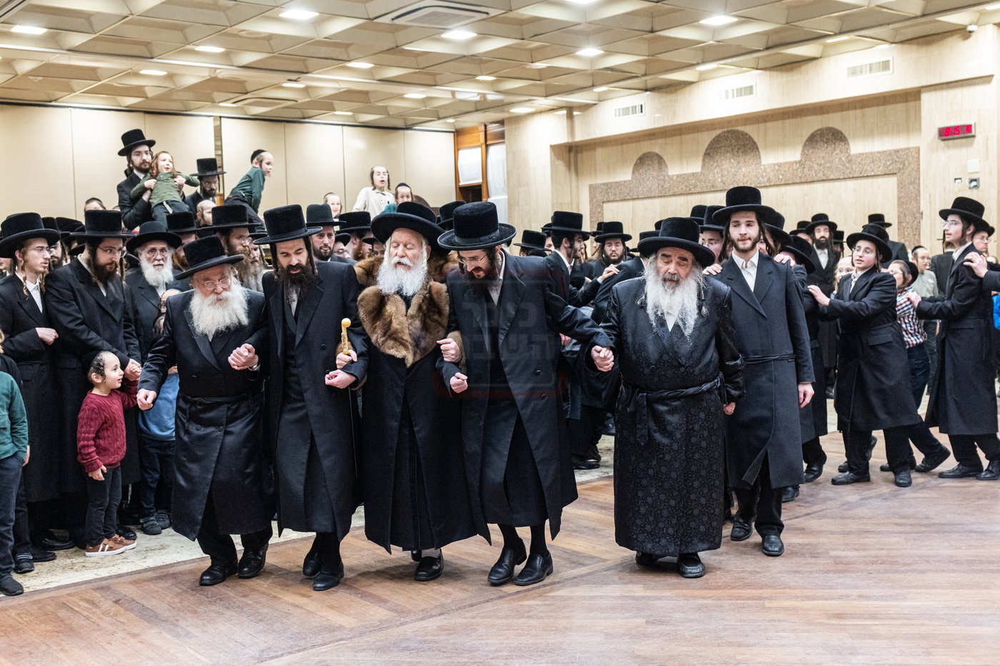 האדמו"ר מבאבוב במים שלנו