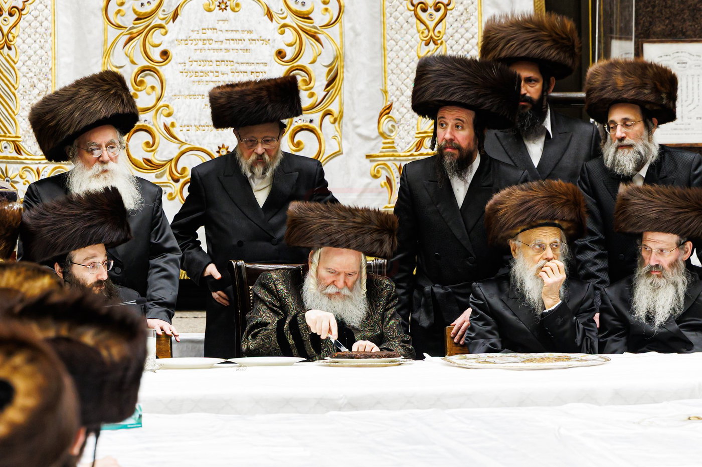 האדמו"ר מבאבוב בטיש חוה"מ פסח