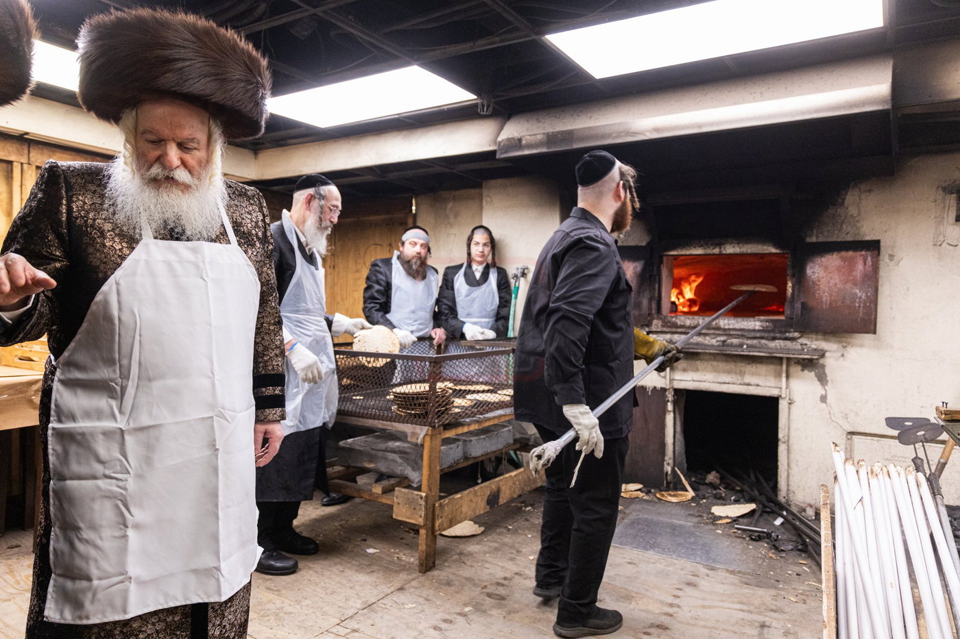 האדמו"ר מבאבוב באפיית מצות מצווה