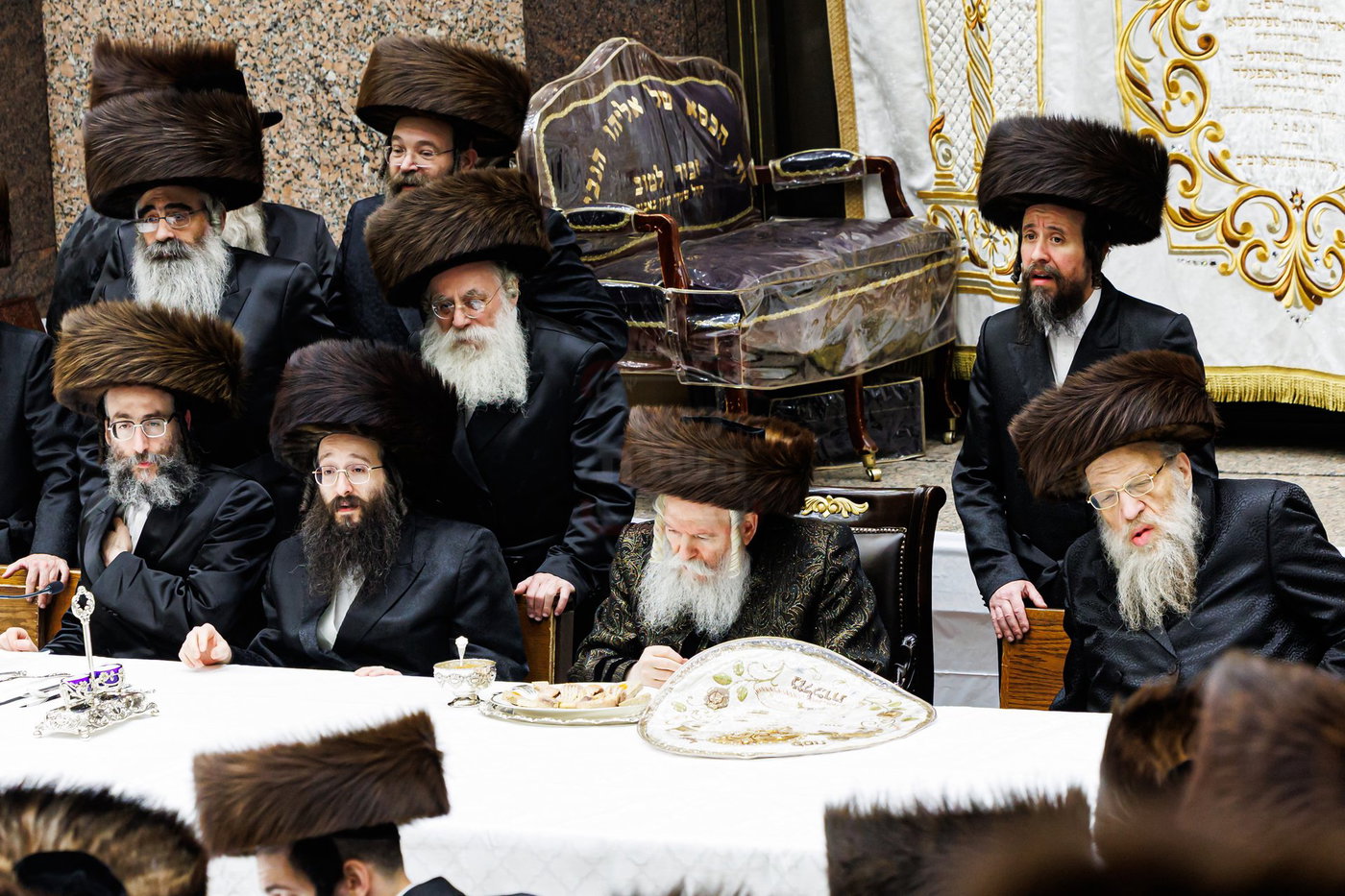 האדמו"ר מבאבוב בטיש חוה"מ פסח