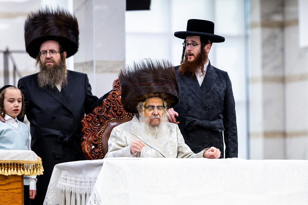 מעמד הפייסות ומסירת מתנות כהונה בסאטמר