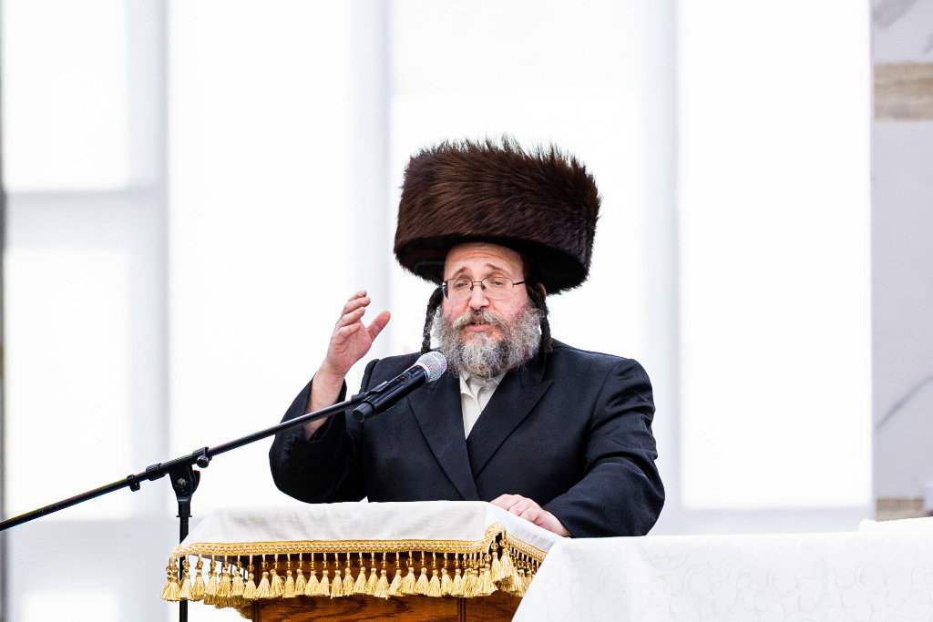 מעמד הפייסות ומסירת מתנות כהונה בסאטמר