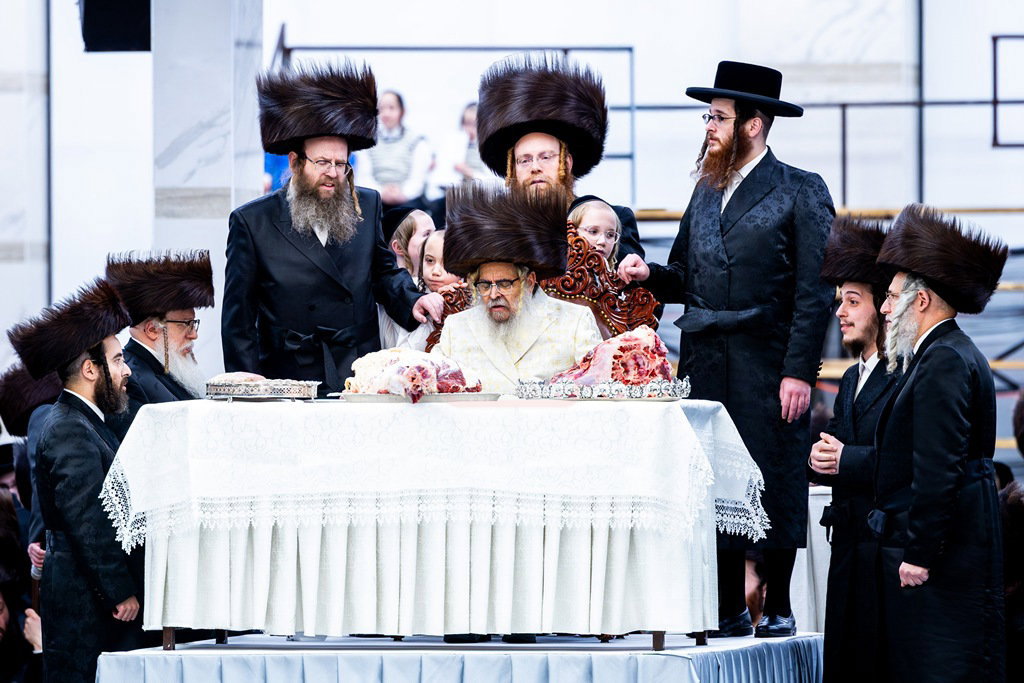 מעמד הפייסות ומסירת מתנות כהונה בסאטמר