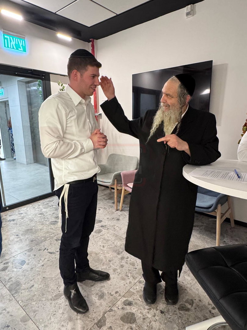 הח"כ שרכב על סוס | 'זופניק בכיכר' עם כל התמונות, הנייעס והחשיפות של השבוע