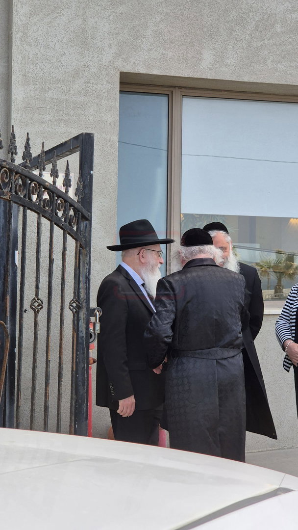 הח"כ שרכב על סוס | 'זופניק בכיכר' עם כל התמונות, הנייעס והחשיפות של השבוע