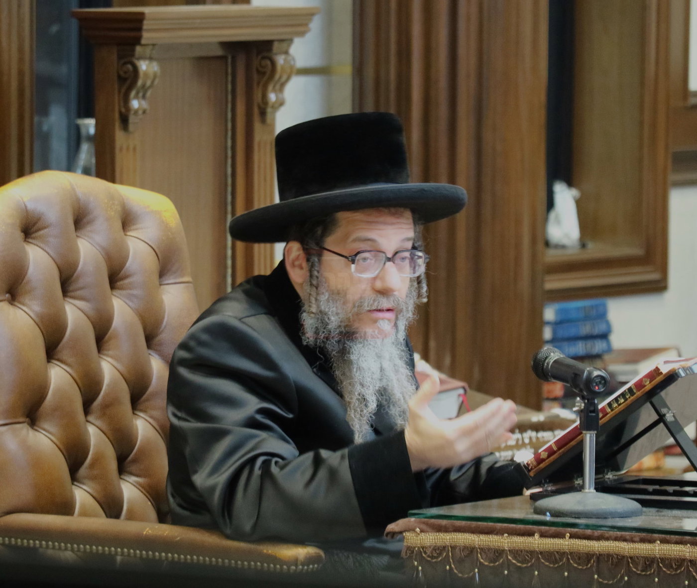 פתיחת זמן קיץ בחצה"ק סקולען לייקווד