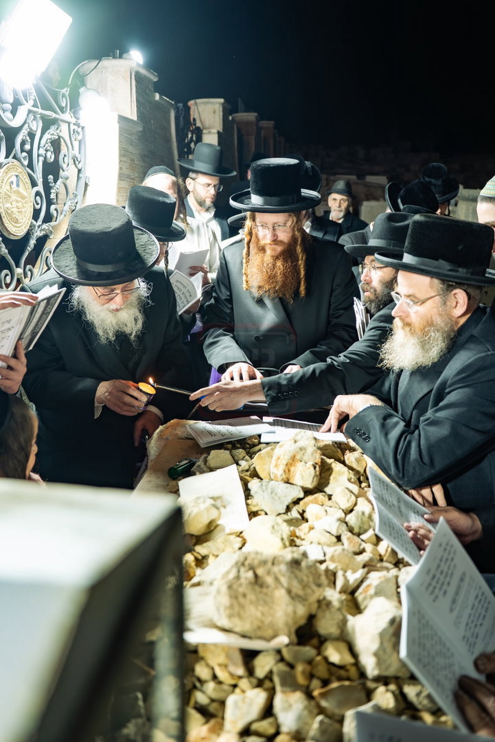 הילולא קדישא בקאליב