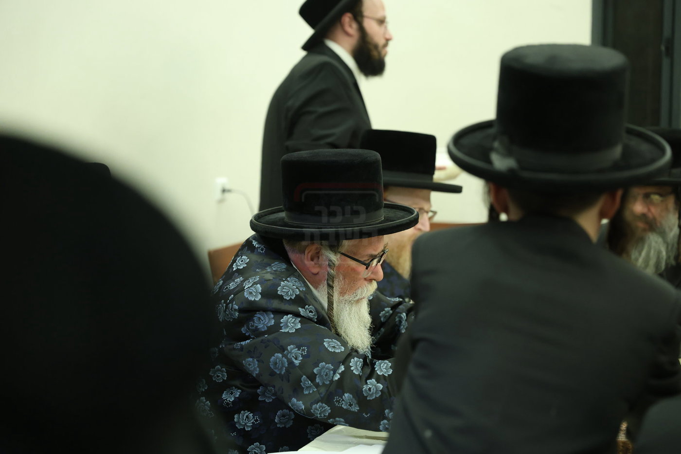 האדמו"ר מראזלא בהילולת הרה"ק מקרעסטיר