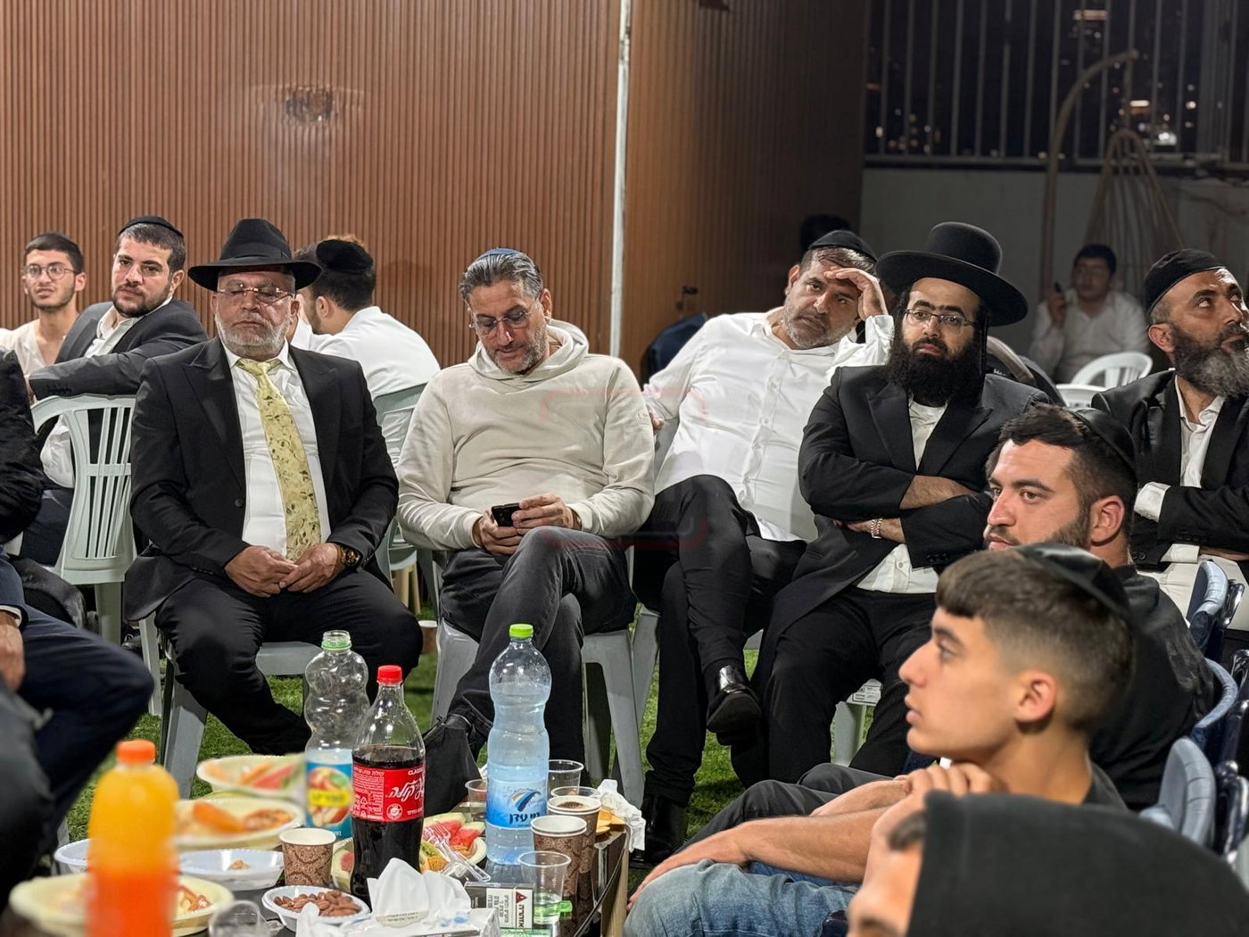 אילי ההון והנשיא באירוע סגור | 'זופניק בכיכר' עם כל התמונות, הנייעס והחשיפות של השבוע