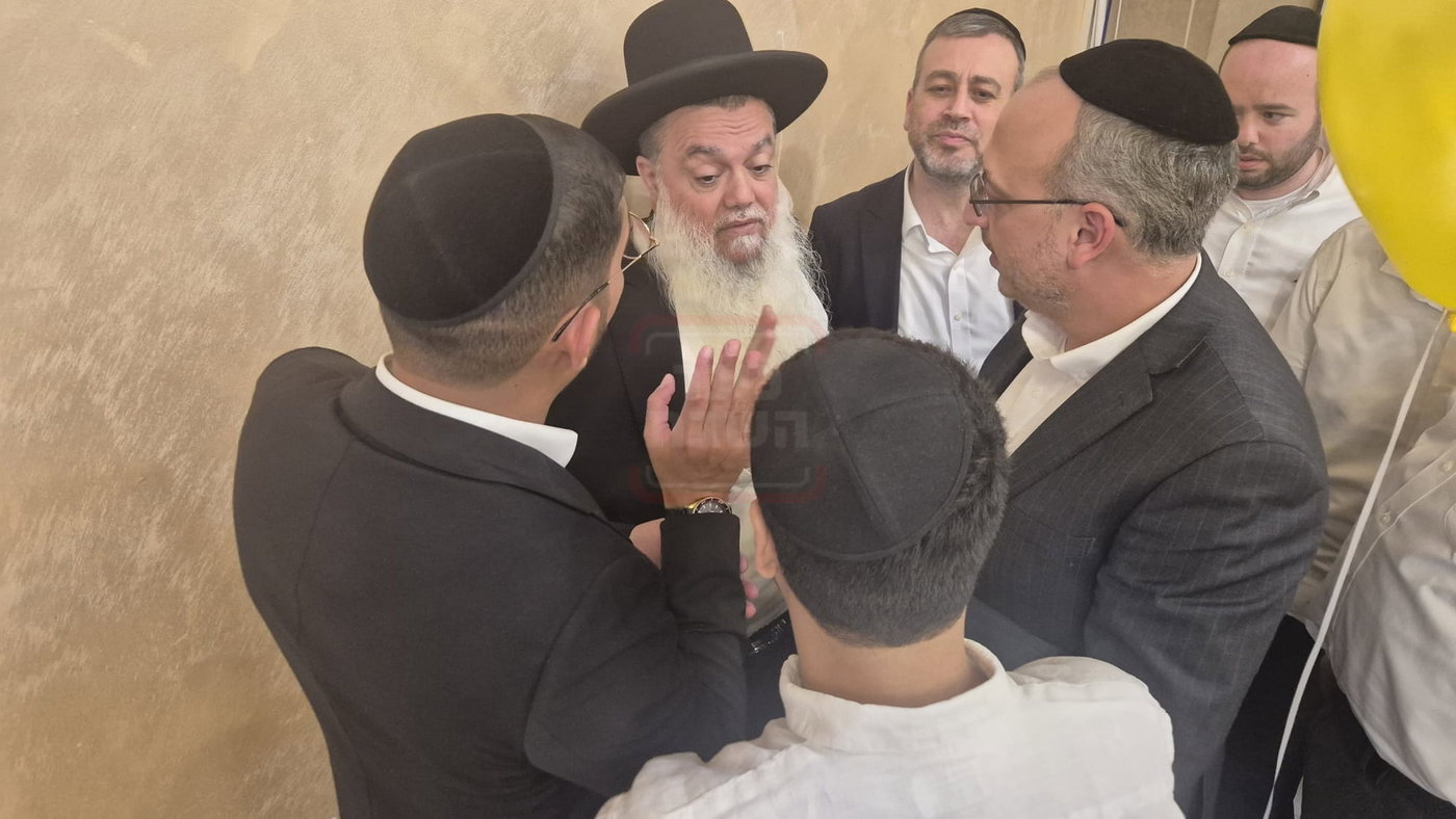 אילי ההון והנשיא באירוע סגור | 'זופניק בכיכר' עם כל התמונות, הנייעס והחשיפות של השבוע