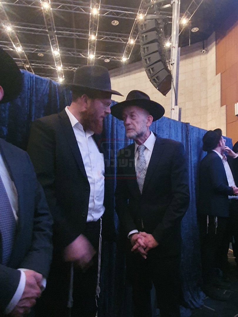 אילי ההון והנשיא באירוע סגור | 'זופניק בכיכר' עם כל התמונות, הנייעס והחשיפות של השבוע