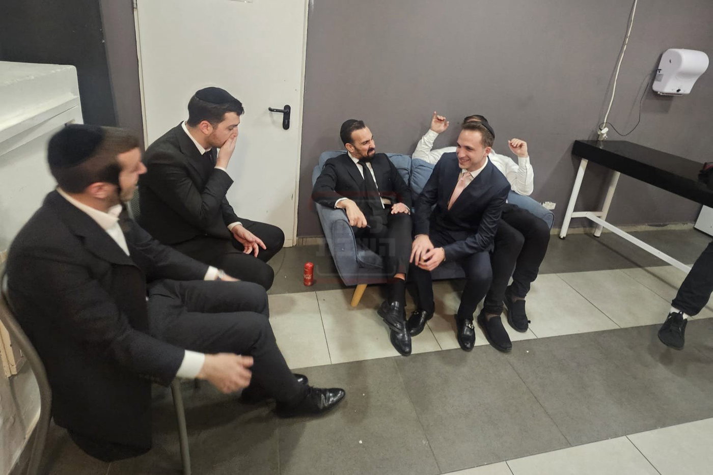 אילי ההון והנשיא באירוע סגור | 'זופניק בכיכר' עם כל התמונות, הנייעס והחשיפות של השבוע