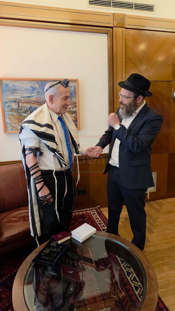 אילי ההון והנשיא באירוע סגור | 'זופניק בכיכר' עם כל התמונות, הנייעס והחשיפות של השבוע