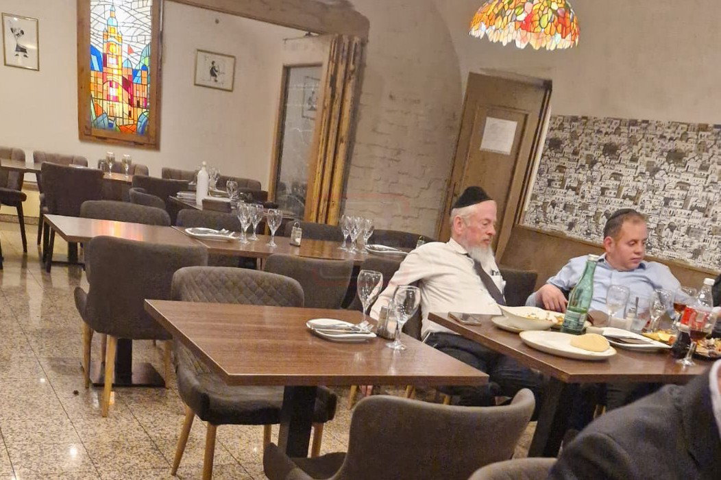 אילי ההון והנשיא באירוע סגור | 'זופניק בכיכר' עם כל התמונות, הנייעס והחשיפות של השבוע