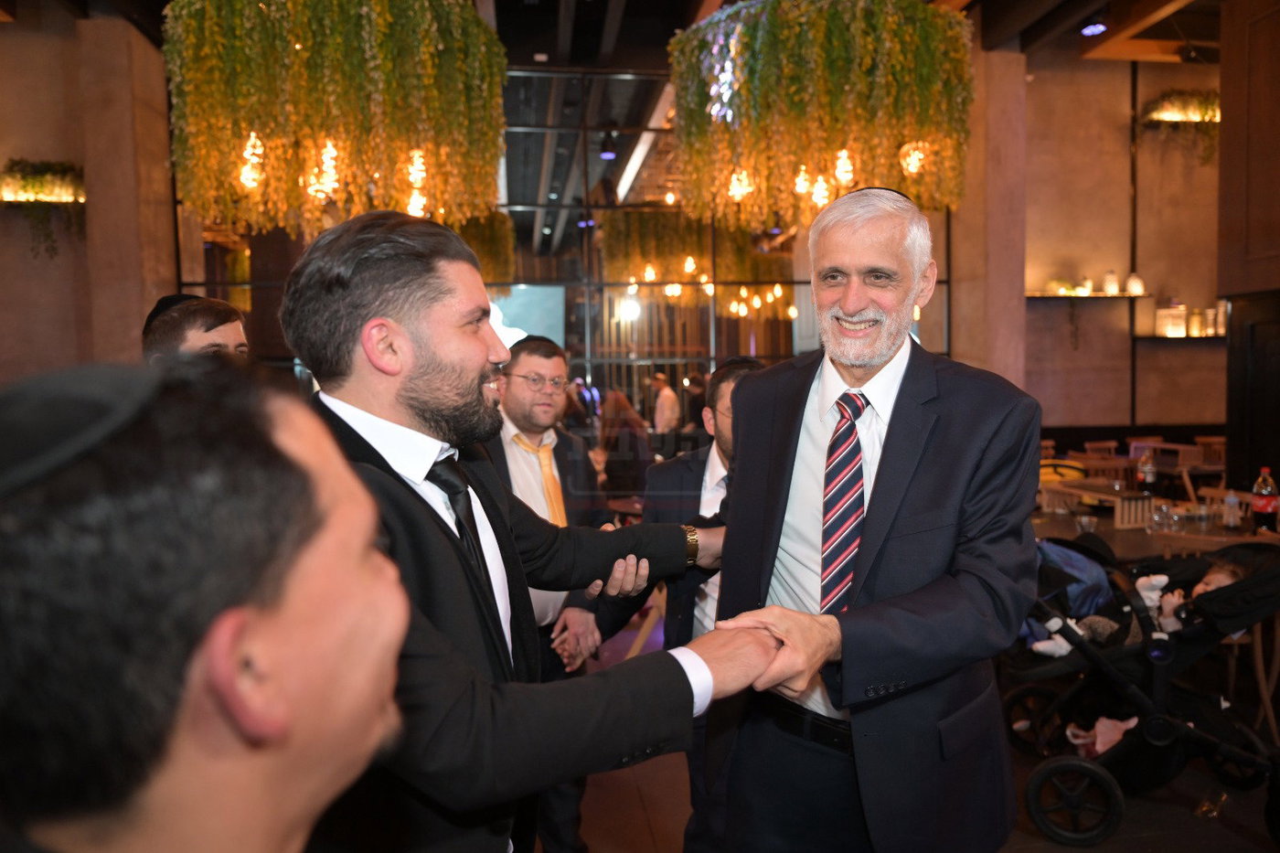 אילי ההון והנשיא באירוע סגור | 'זופניק בכיכר' עם כל התמונות, הנייעס והחשיפות של השבוע