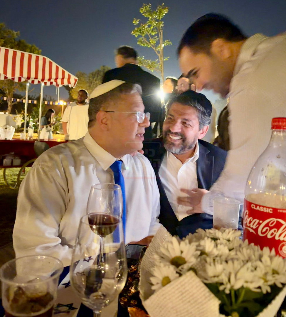 אילי ההון והנשיא באירוע סגור | 'זופניק בכיכר' עם כל התמונות, הנייעס והחשיפות של השבוע