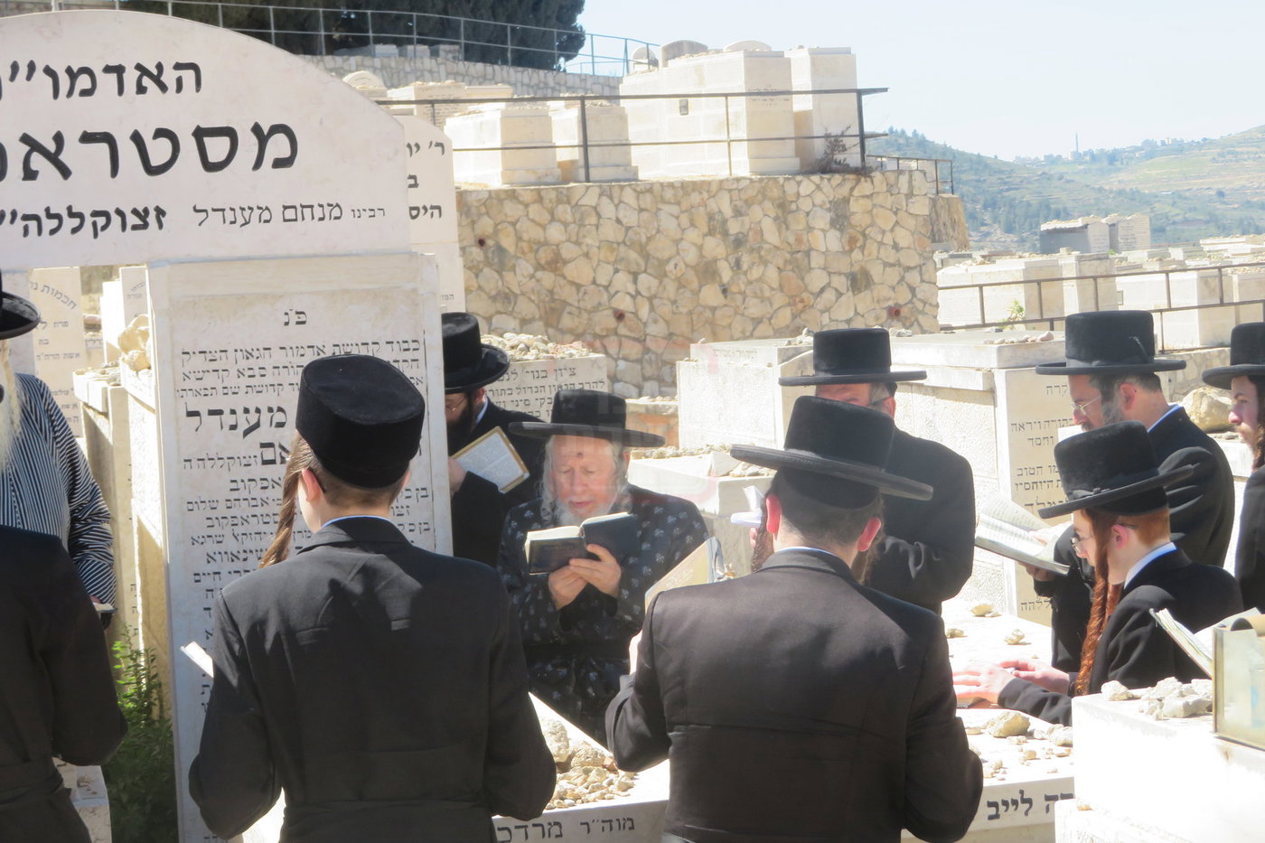 הילולא קדישא בסטרופקוב