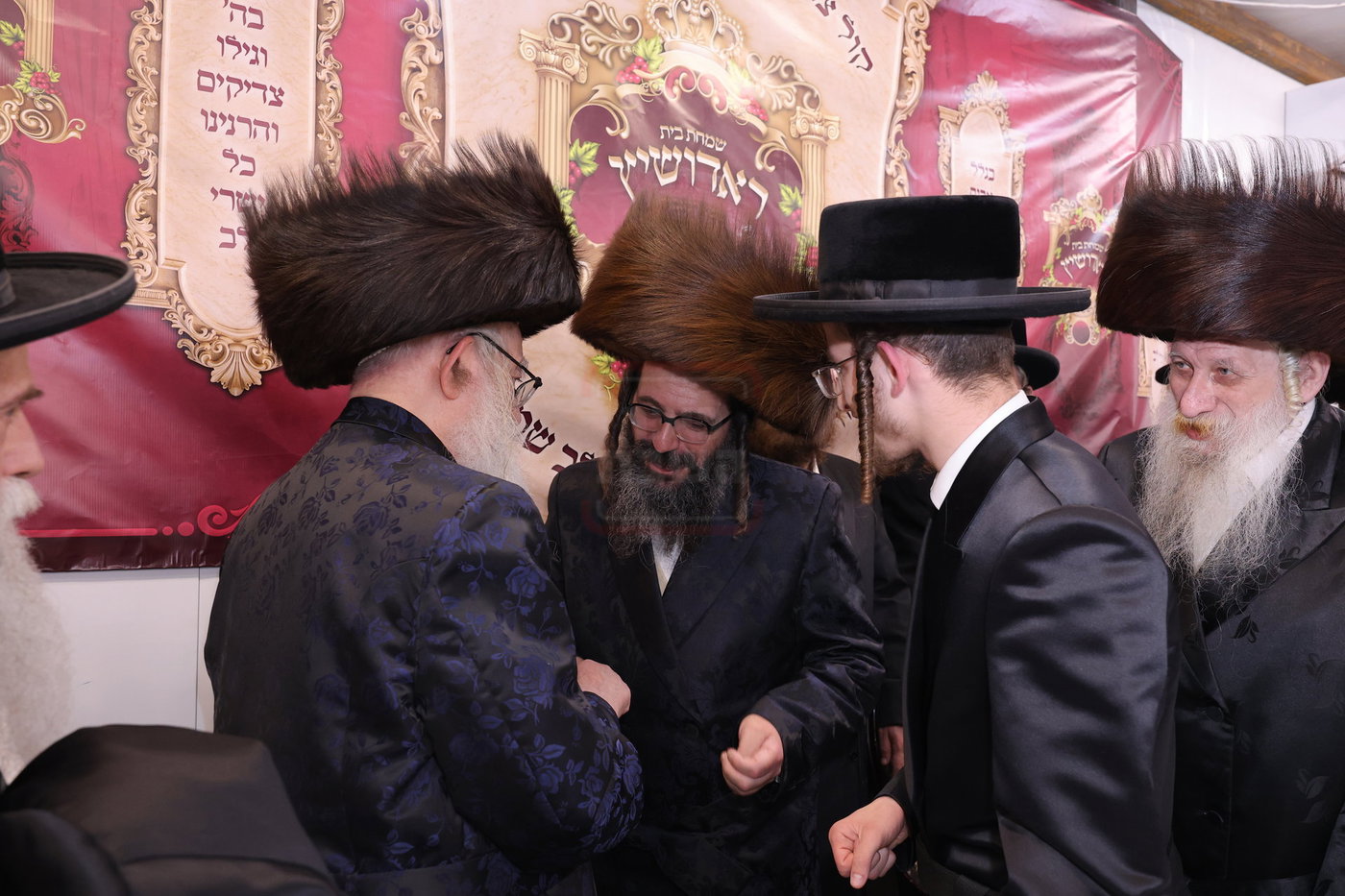 שמחת התנאים בחצרות טשארנאביל - משכנות הרועים - ראדושיץ בי"ש