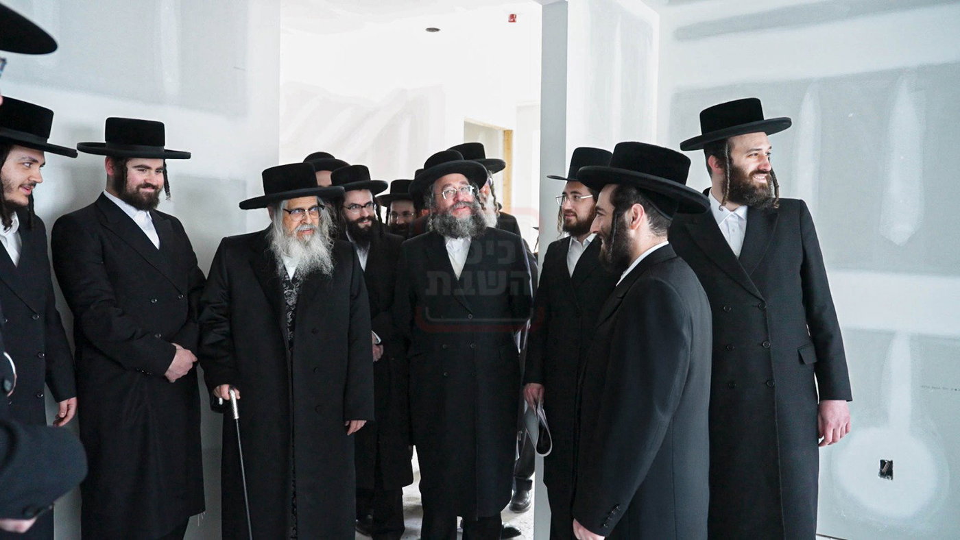 האדמו"ר מסאטמר בביקור בקריית ייטב לב