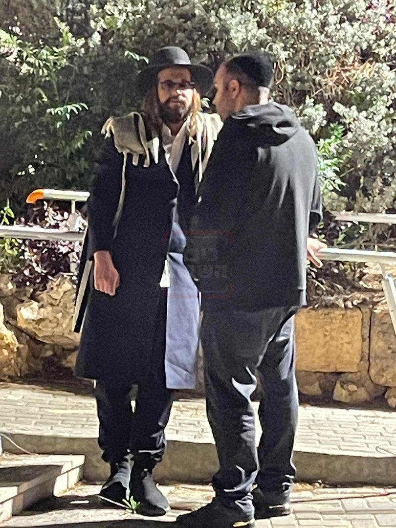 אלו האחראים על ההיתרים למירון | 'זופניק בכיכר' עם כל התמונות, הנייעס והחשיפות של השבוע