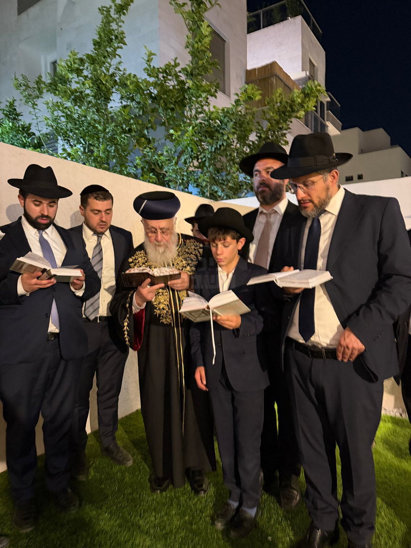 אלו האחראים על ההיתרים למירון | 'זופניק בכיכר' עם כל התמונות, הנייעס והחשיפות של השבוע