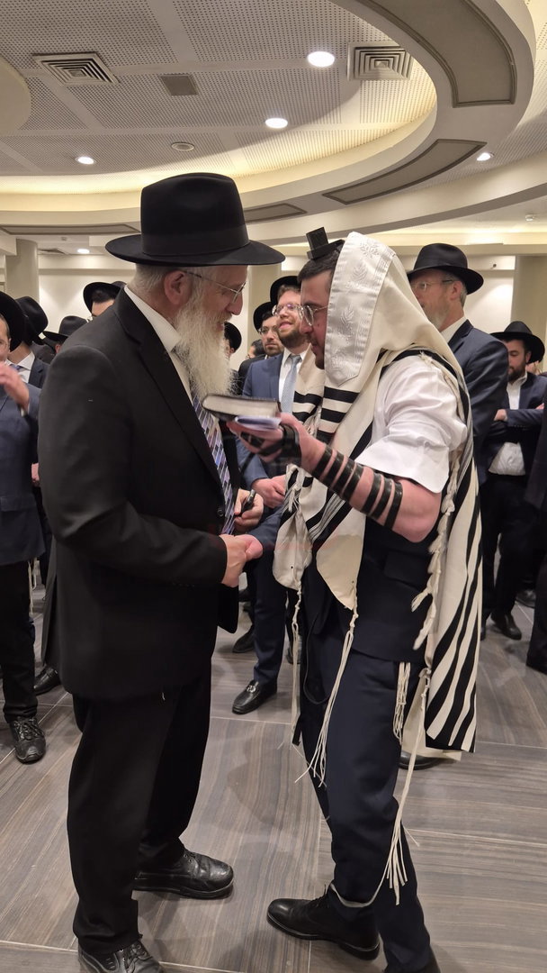 אלו האחראים על ההיתרים למירון | 'זופניק בכיכר' עם כל התמונות, הנייעס והחשיפות של השבוע