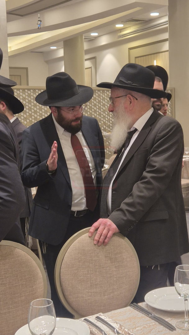 אלו האחראים על ההיתרים למירון | 'זופניק בכיכר' עם כל התמונות, הנייעס והחשיפות של השבוע