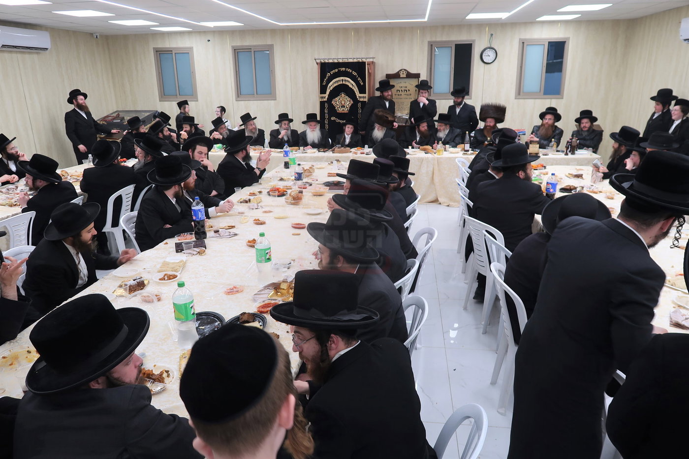 שמחת בר מצוה לנכד הגרי"נ הירשלער