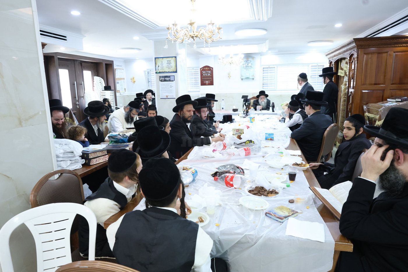 הגה"צ רבי יצחק לעזער בהילולת הרה"ק מרופשיץ