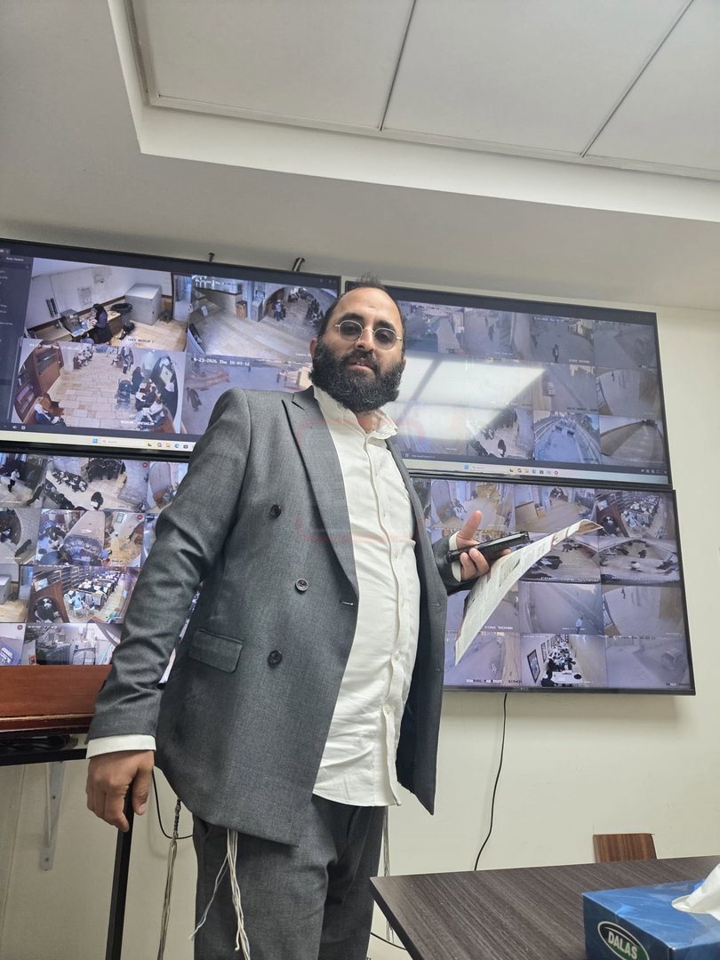 אלו האחראים על ההיתרים למירון | 'זופניק בכיכר' עם כל התמונות, הנייעס והחשיפות של השבוע