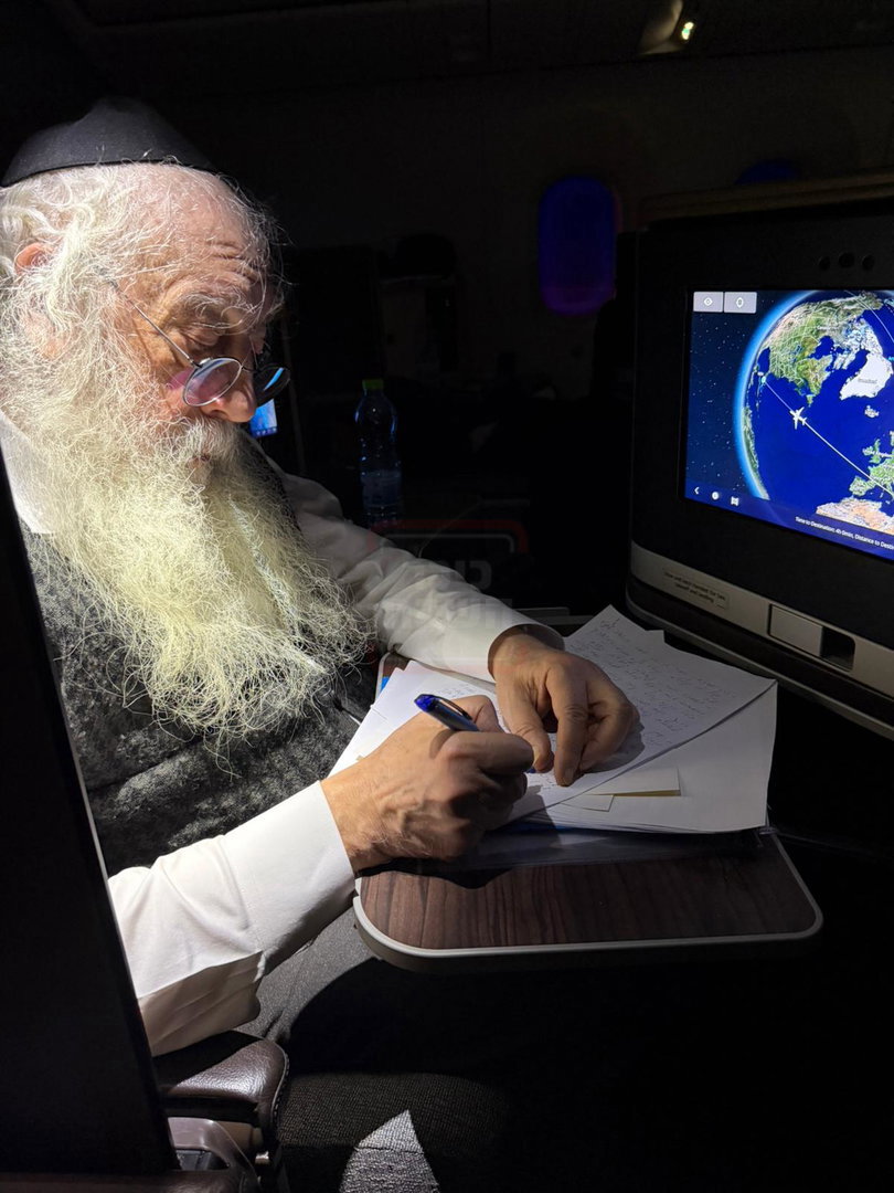 אלו האחראים על ההיתרים למירון | 'זופניק בכיכר' עם כל התמונות, הנייעס והחשיפות של השבוע