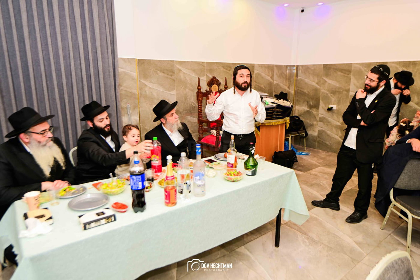 אלו האחראים על ההיתרים למירון | 'זופניק בכיכר' עם כל התמונות, הנייעס והחשיפות של השבוע