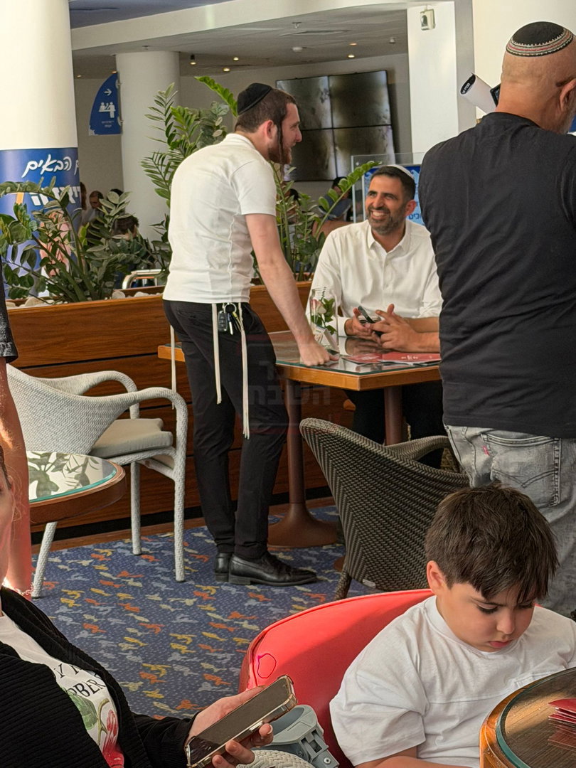 אלו האחראים על ההיתרים למירון | 'זופניק בכיכר' עם כל התמונות, הנייעס והחשיפות של השבוע