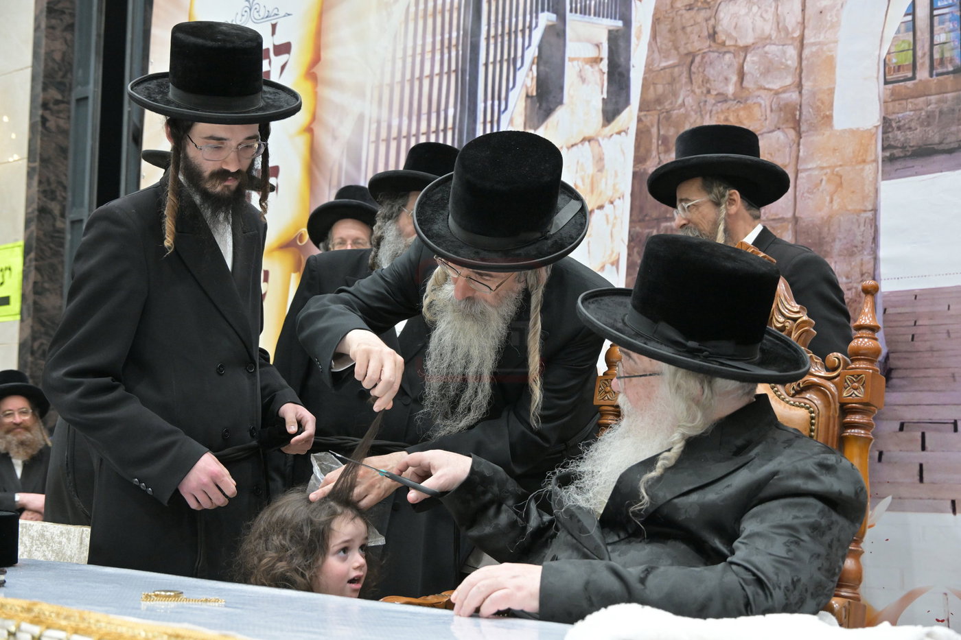 ל"ג בעומר בחצה"ק דארג
