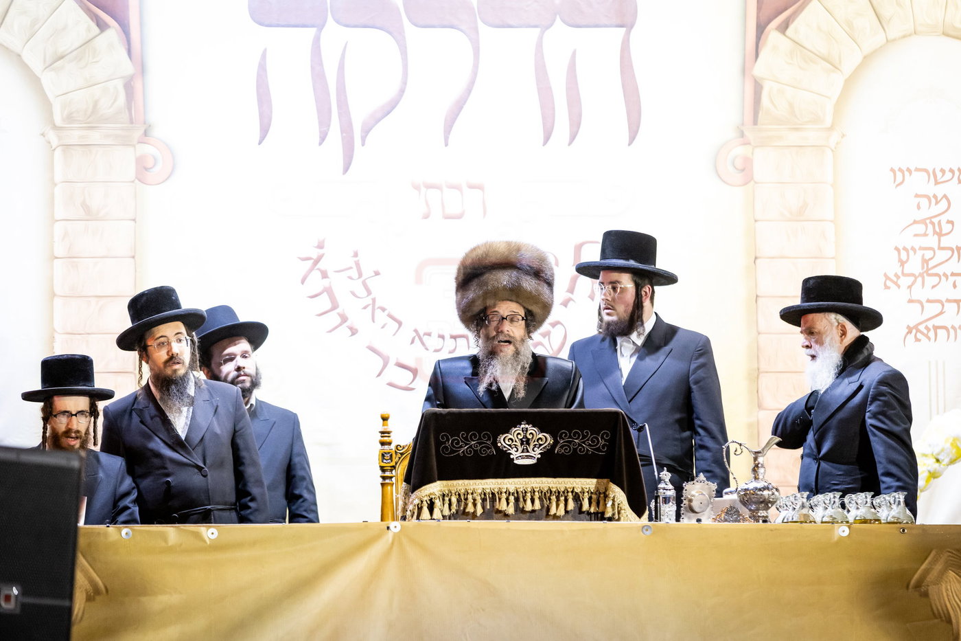 מעמד ההדלקה בחצה"ק סקולען לייקווד