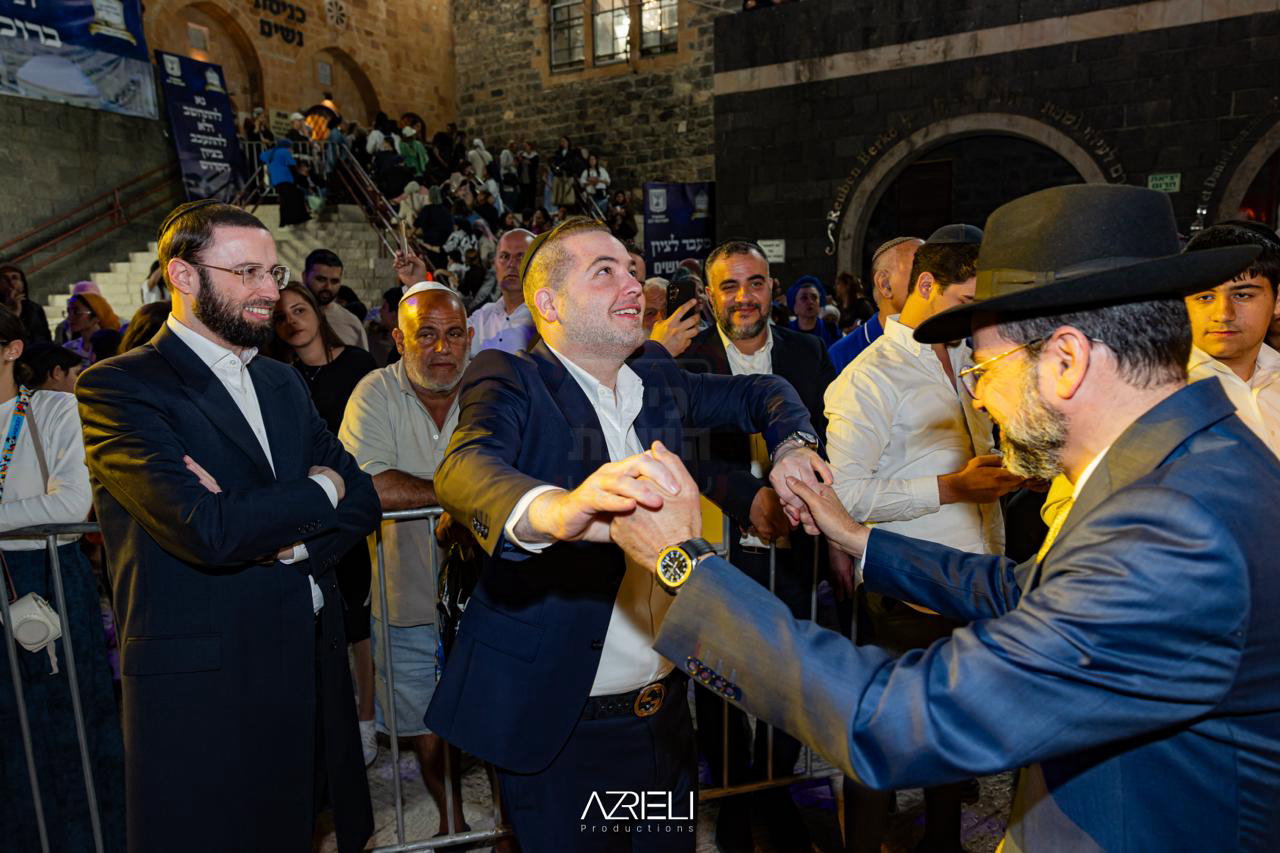 האדמו"ר ששתה גשם - מתוך הרכב | 'זופניק בכיכר' עם כל התמונות, הנייעס והחשיפות של השבוע