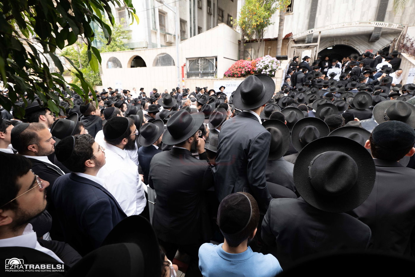 הלווית רבי רחמים מאזוז זצ"ל