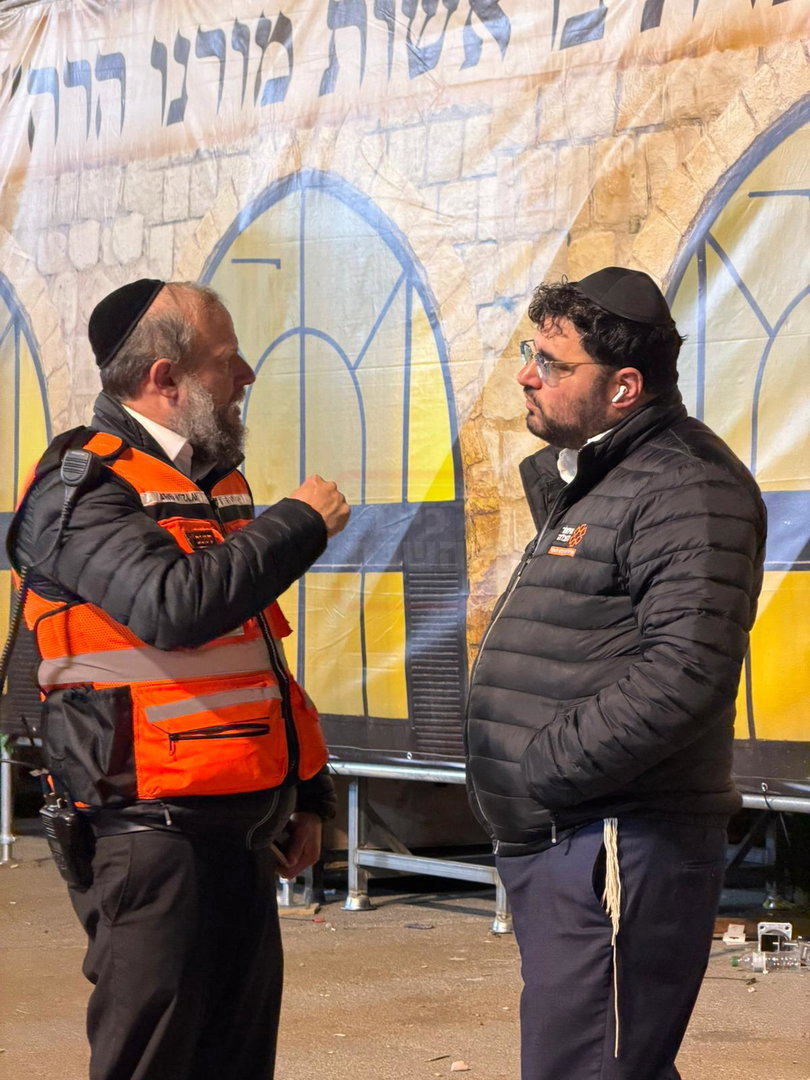 האדמו"ר ששתה גשם - מתוך הרכב | 'זופניק בכיכר' עם כל התמונות, הנייעס והחשיפות של השבוע