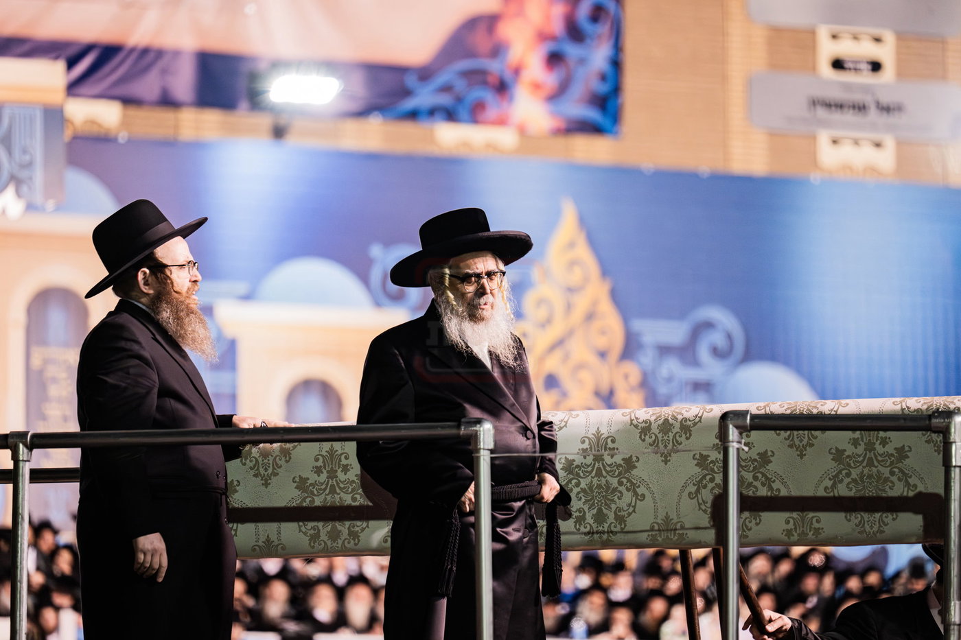 מעמד ההדלקה בחצה"ק סאטמר
