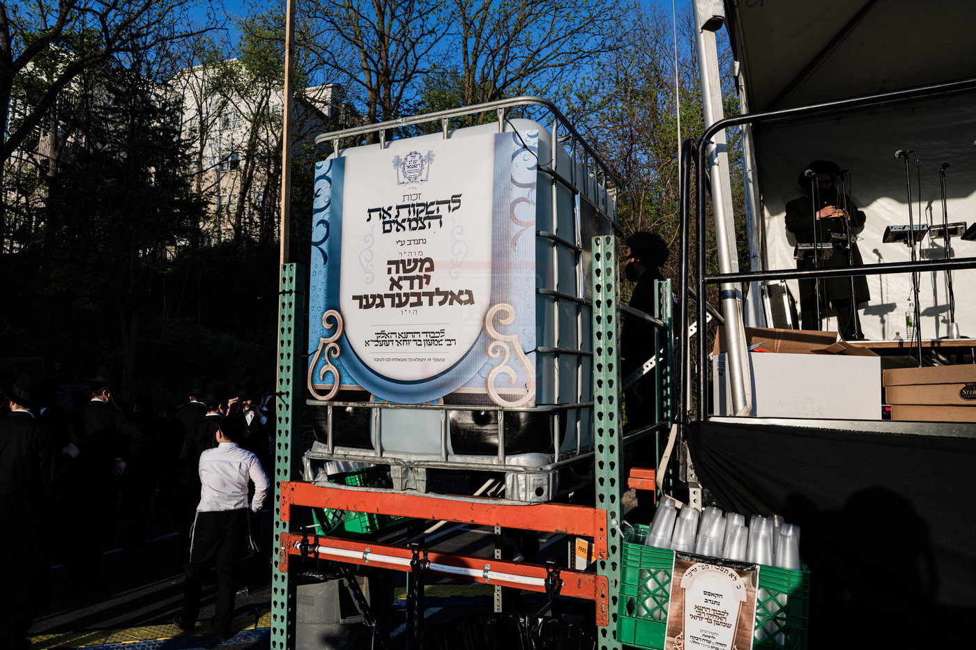 מעמד ההדלקה בחצה"ק סאטמר