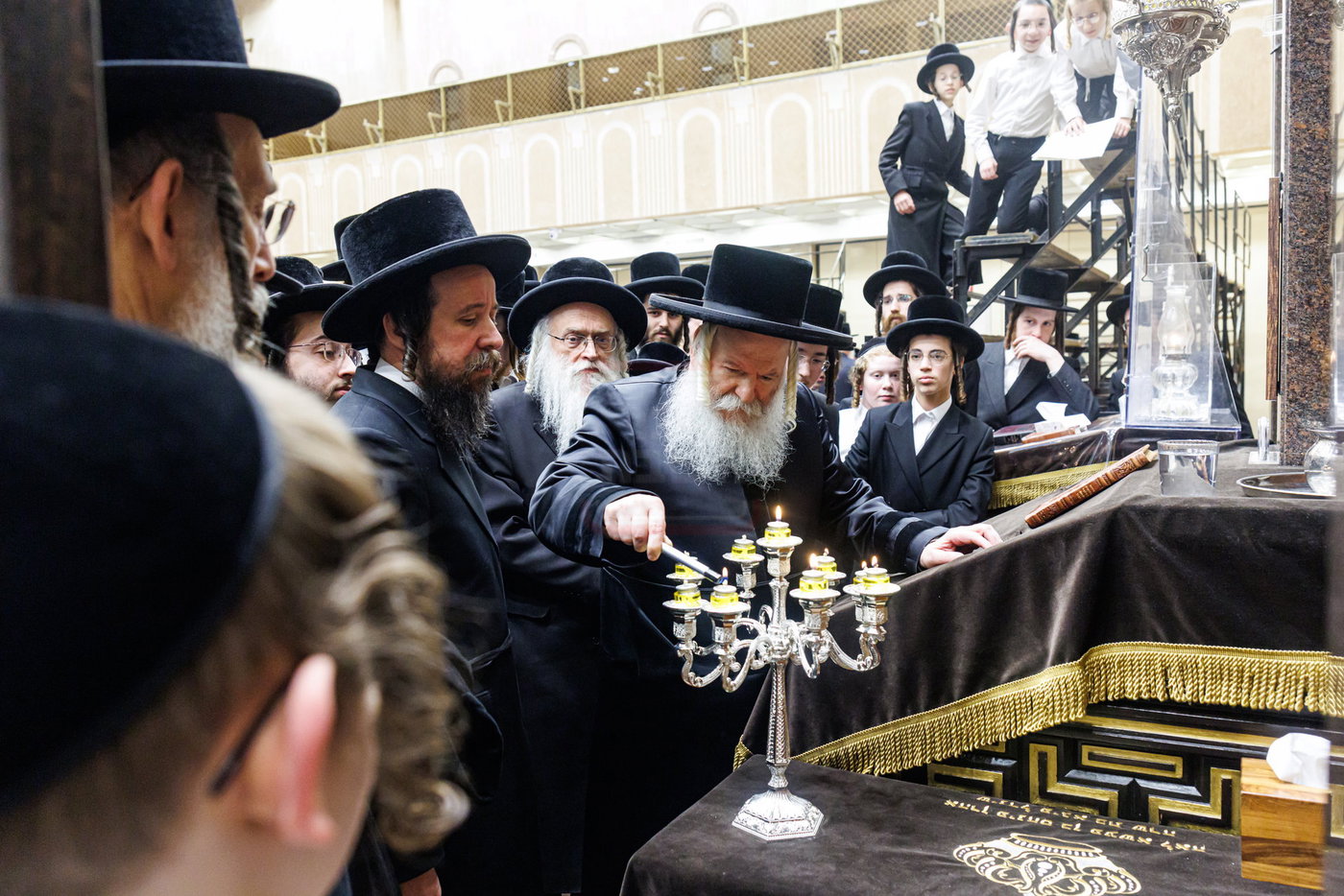 ל"ג בעומר בחצה"ק באבוב