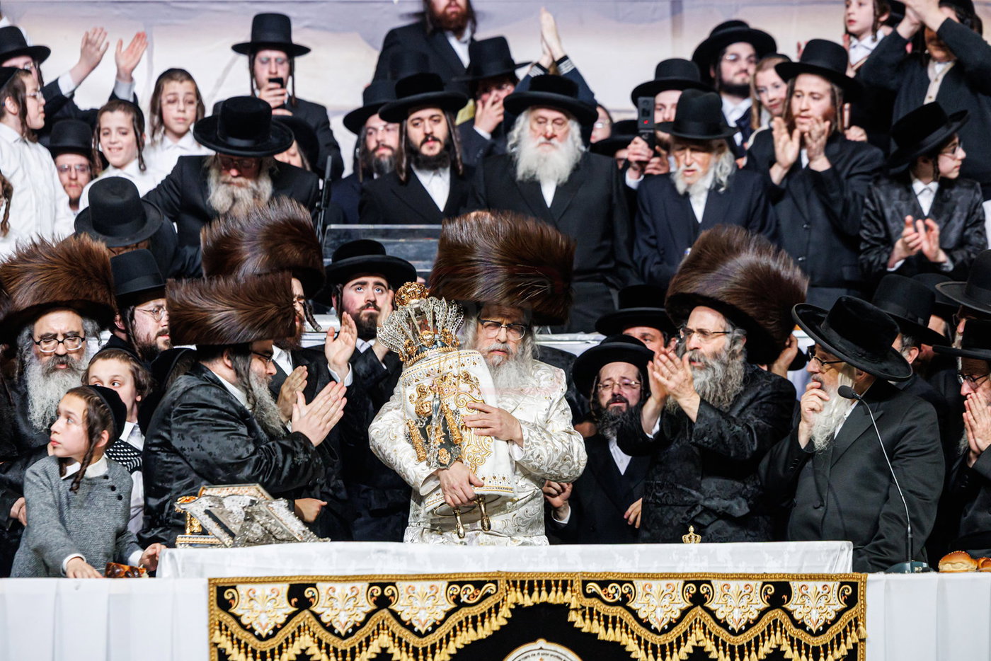 ל"ג בעומר וסיום כתיבת ס"ת בסאטמר