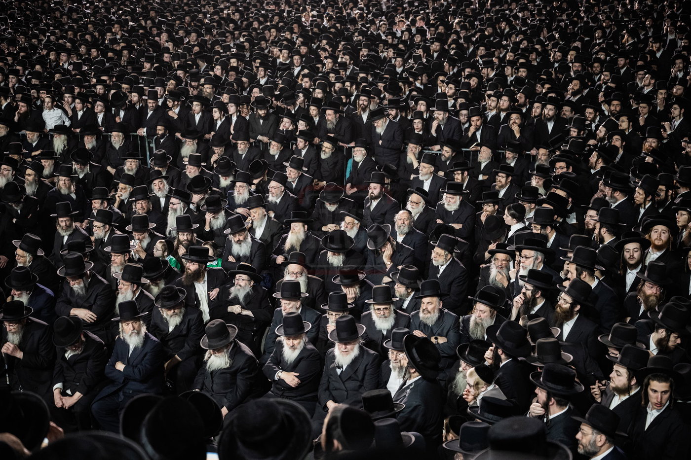 מעמד ההדלקה בחצה"ק סאטמר