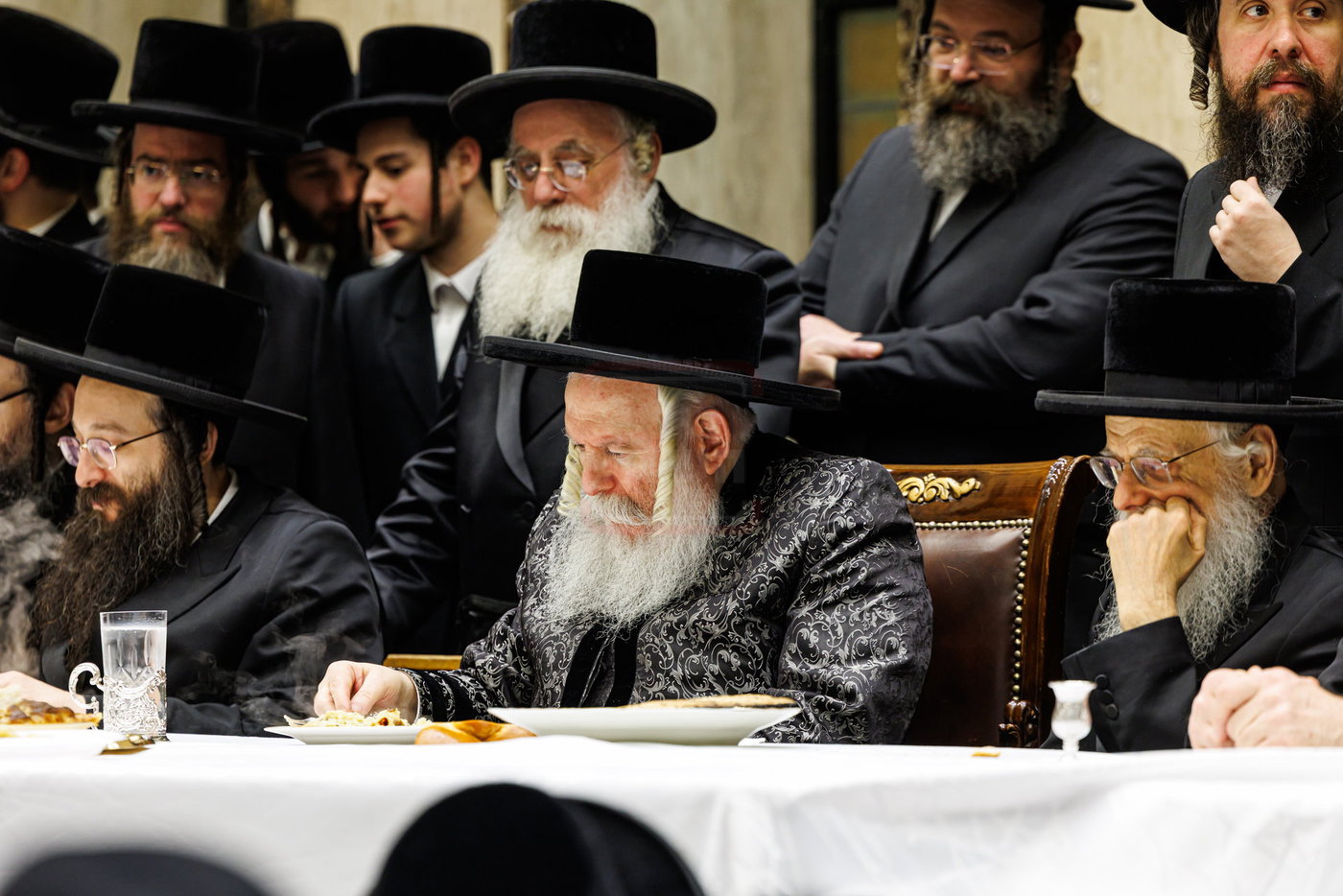 ל"ג בעומר בחצה"ק באבוב