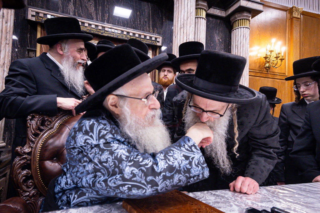 ל"ג בעומר בחצה"ק צאנז קלויזנבורג