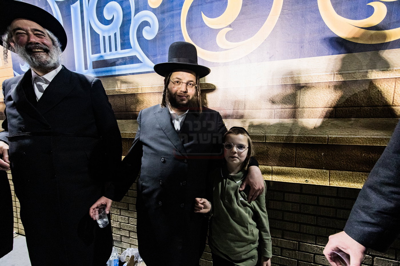 מעמד ההדלקה בחצה"ק סאטמר