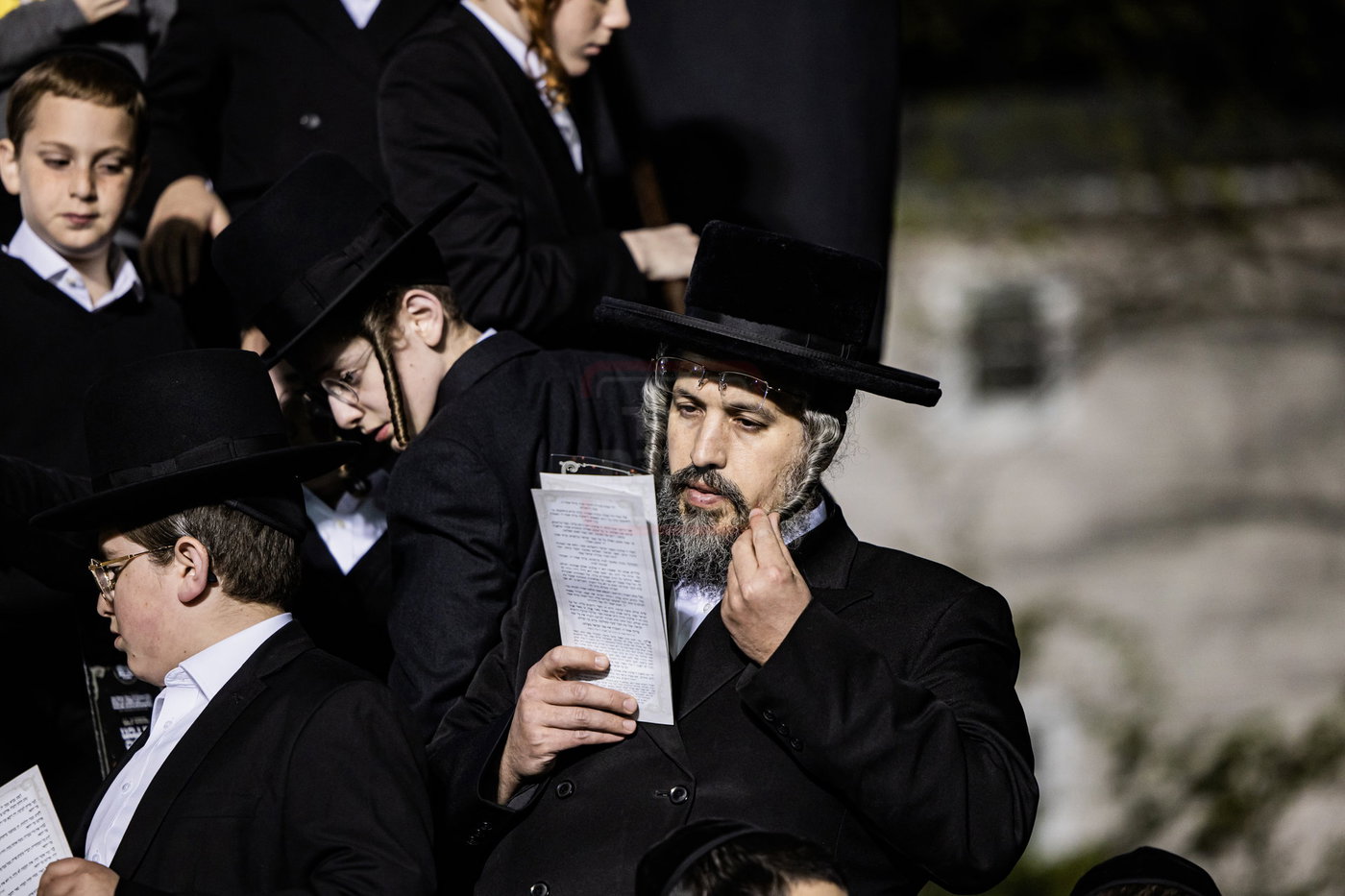 מעמד ההדלקה בחצה"ק סאטמר
